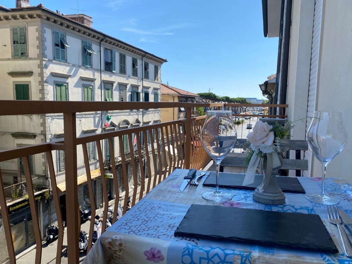 Appartamento nel cuore di Viareggio Esterno foto